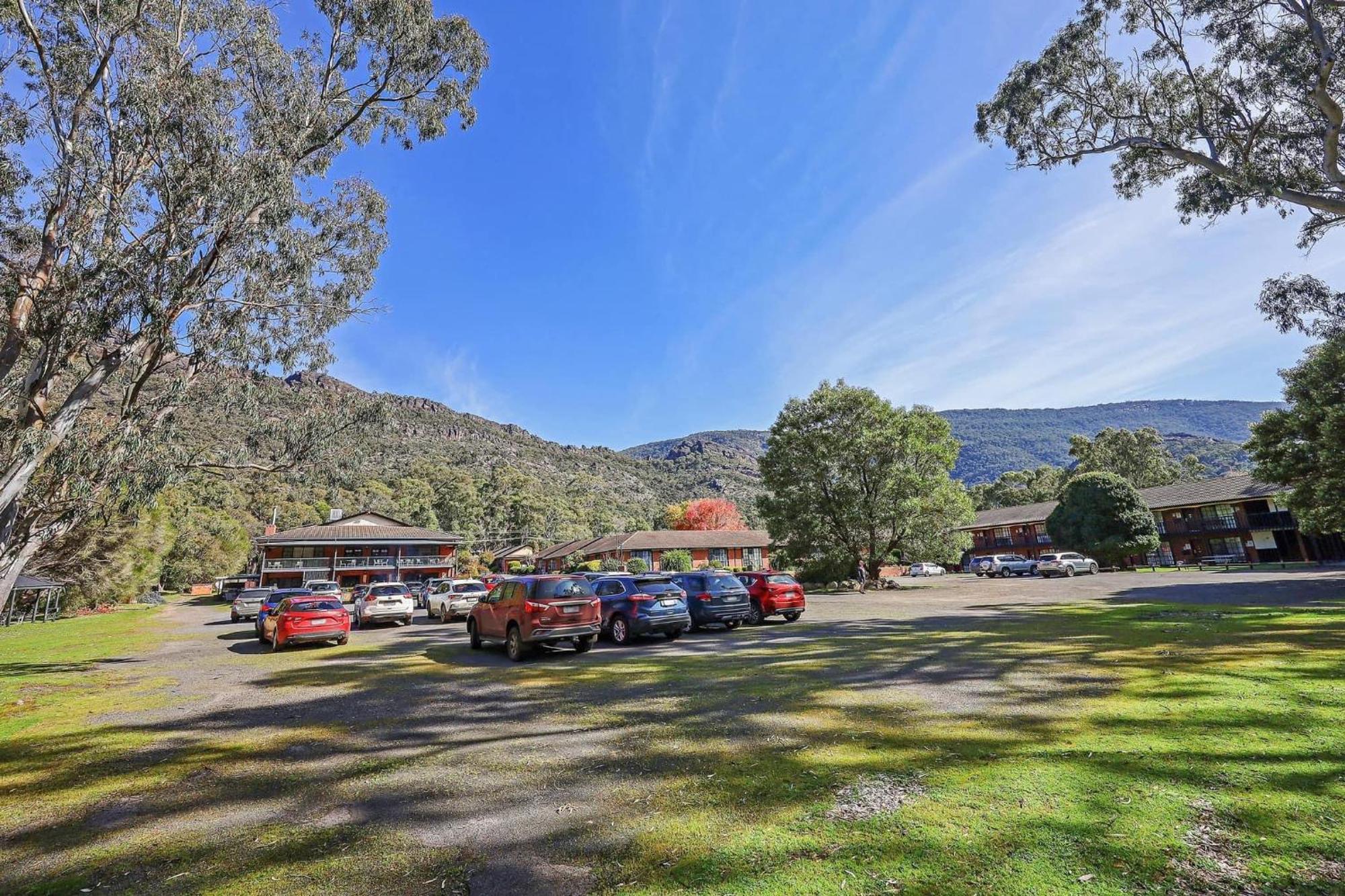 Golden Chain Country Plaza Motel Halls Gap Dış mekan fotoğraf