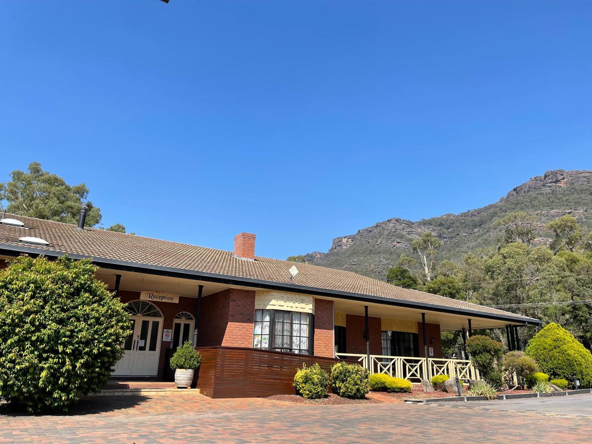 Golden Chain Country Plaza Motel Halls Gap Dış mekan fotoğraf