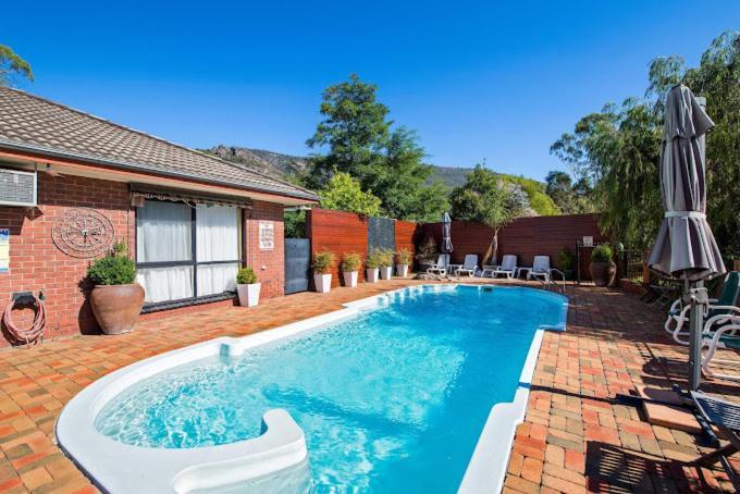 Golden Chain Country Plaza Motel Halls Gap Dış mekan fotoğraf